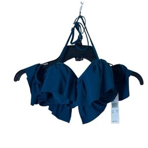🍀‎ 5/$25🍀 NWT Radio Fiji medium Teal swim top bikini top